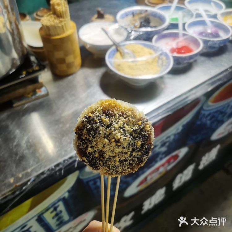 唱着从小卖蒸馍。这次去摇身一变成为了可吃可逛可玩的地方