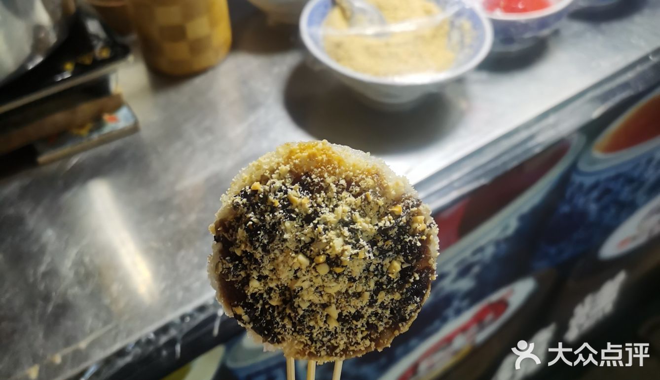 唱着从小卖蒸馍。这次去摇身一变成为了可吃可逛可玩的地方