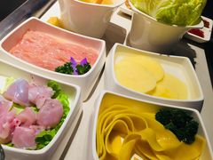 -海底捞火锅(九久奥特莱斯店)