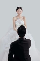 -喜爱高定婚纱摄影