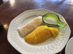 -Dang restaurant (patong phuket)