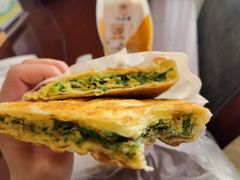 香葱鸡蛋饼-老上海葱油饼(黄河路店)