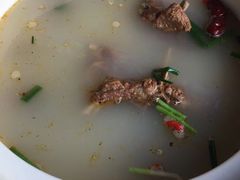 -亿诣蝎府炸酱面羊蝎子火锅(酷车小镇店)