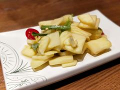 -云海肴·汽锅鸡·云南菜(天山百盛优客店)