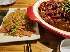 -外滩海鲜烧烤广场(东三旗店)