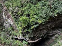 -龙水峡地缝景区