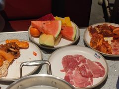-钱小奴创意自助餐厅·山野黑猪肉畅吃(苏州昆山招商花园城店)
