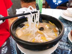 -桥香园过桥米线(国贸店)