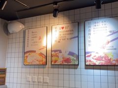 -鑫花溪牛肉米粉(人民广场店)