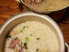-中和裴氏蹄花(府河路店)