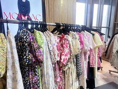 -广州周大福金融中心