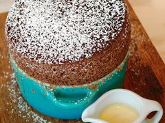 -ROAST coffee & eatery