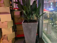 -黄尚皇小龙虾-螃蟹-烧烤工坊(皇后公园店)