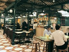 大堂-大食代美食广场(上海中心店)