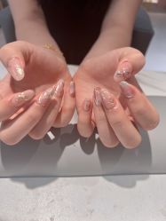 -丽心自助美甲美睫