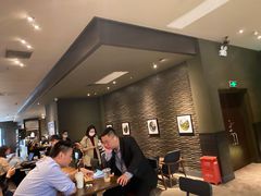 -星巴克臻选(南京金茂览秀城店)