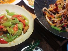 -九锅一堂酸菜鱼(学府凯德店)