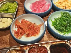 -明洞阿姨·韩式酱蟹烤肉·创意料理(三元桥店)