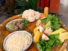 -云荷里·蒸汽石锅鱼·云南菜(中发百旺店)