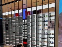 -LensCrafters亮视点(东方新天地店)