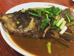 -凤嫂农家乐(梁弄店)