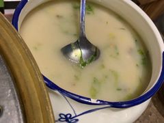 -三人行骨头王火锅(长寿店)