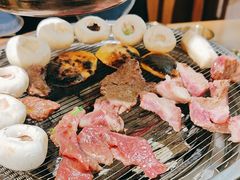 -青瓦餐厅·生鱼片·韩园烤肉(西塔店)