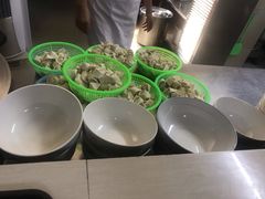 -周震馄饨