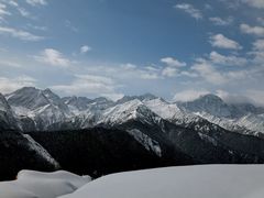 -亚拉雪山风景区