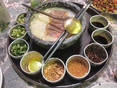 -浩海火燒雲傣家菜(芮欧百货店)