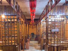 -果松木炭酸菜铜火锅·外婆参鸡汤