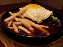 肉饼汉堡-贵木日本料理·铁板烧(新地假日广场店)