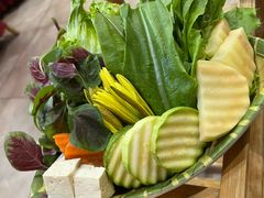 -原林野山菌火锅·炒菌(关上野生菌一条街店)