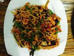 -溢心园香河肉饼总店