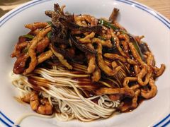 特色肉丝葱油拌面-君东记本帮面馆(天钥桥路店)