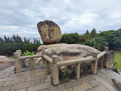 -东山风动石景区