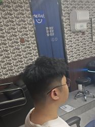 -大人物·男士理发馆