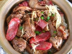 鸽仔腊味煲仔饭-崖口煲仔饭