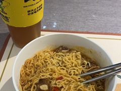 -柠檬向右(宝杨宝龙店)