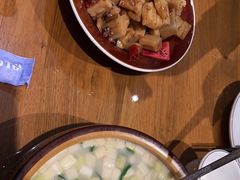 -泉畔人家·老济南经典鲁菜(大明湖店)