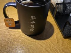 热红茶-Grinder 绞肉机汉堡(武定路店)