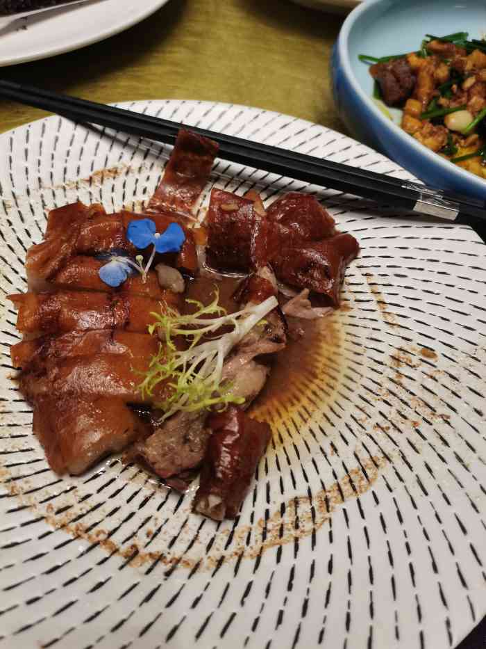 湘粤食府(北苑大酒店"第三次来这家餐厅吃饭了,每次都在包间吃.