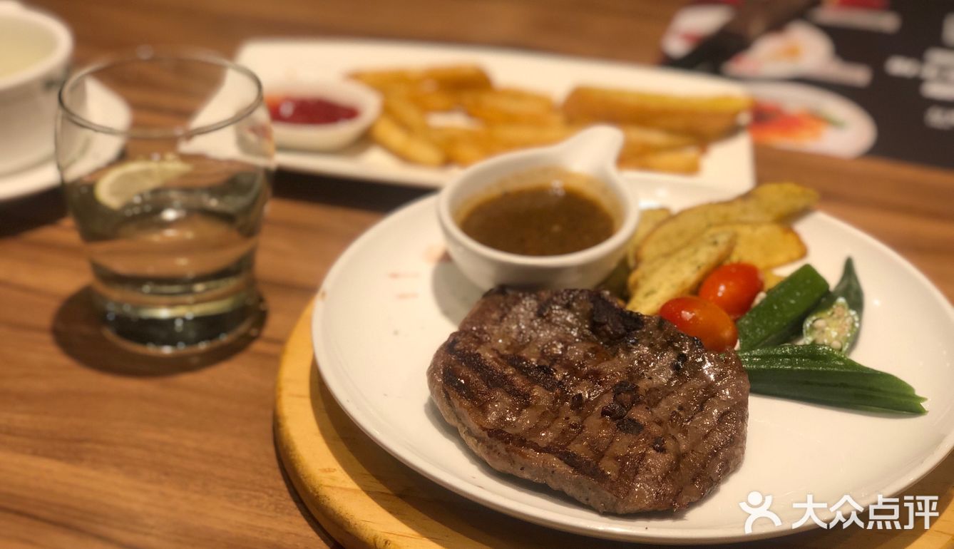唯一遗憾就是7分的牛肉有点过了(如图)