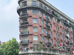 -霸王茶姬(上海静安大悦城店)