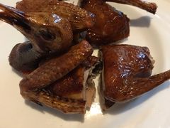 -胡子饮食店