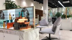 -CARR SALON