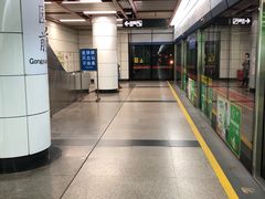 -公园前(地铁站)