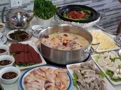 -龙鑫记清远脆皮鸡胡椒猪肚鸡