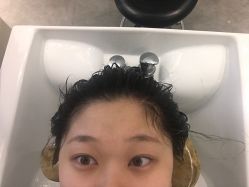 -LESSMORE科技头皮理容中心