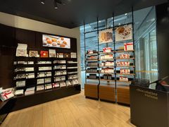 -Laderach 莱德拉(上海环贸iapm店)